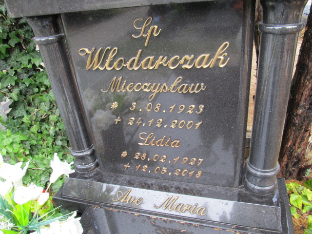 Lidia Włodarczyk 1927 Czerwonak - Grobonet - Wyszukiwarka osób pochowanych