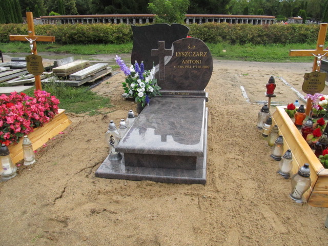 Grób Antoni Łyszczarz