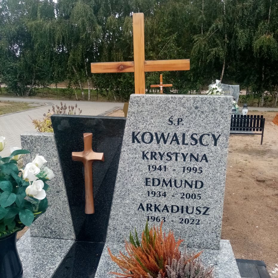 Edmund Kowalski 1934 Czerwonak - Grobonet - Wyszukiwarka osób pochowanych